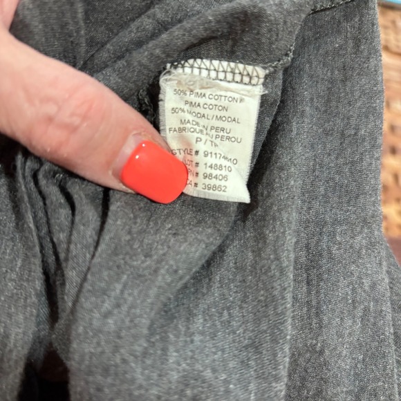 Theory Gray Long Sleeve‎ Turtleneck Top Stretchy Made in Peru P/TP - Picture 10 of 10